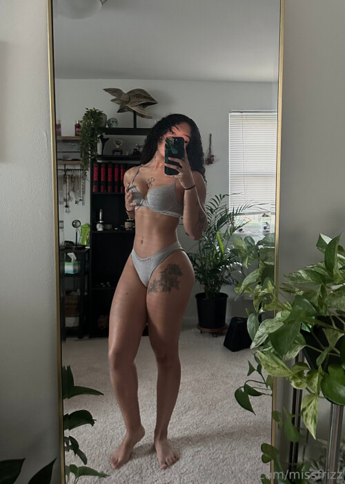 2084x2918 a142b30474f4f71793f12902906a59f2243a587bdc3f7137