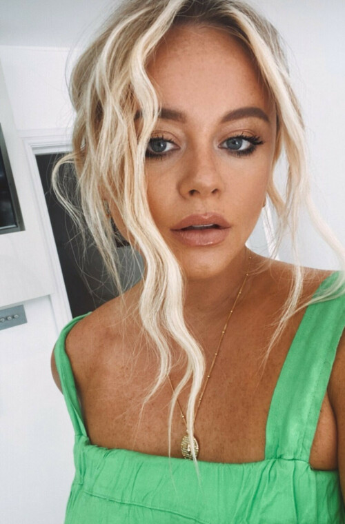 20C60110 A3E5 48BA 89E9 48EEC199F3EC