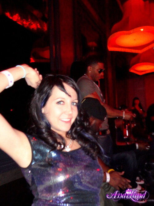 210 51 lgf327883e8ff08549