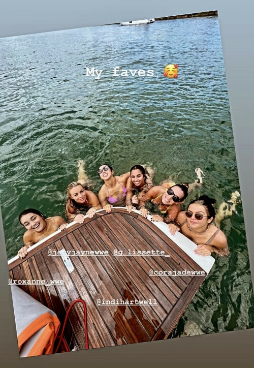 210269edb4a40ff53922