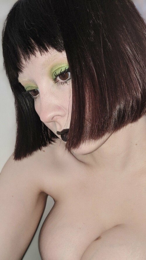 210317 2057478742 Kiss me Im Irish.