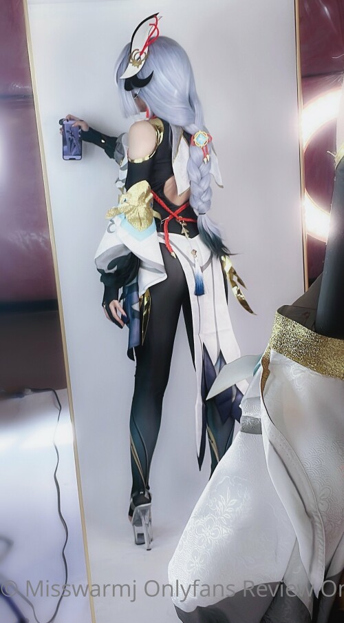 2126x3840 c9e8613f1ec3fe16da12f33762aa8ff2