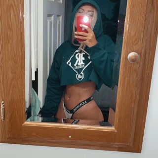 2137292643541bc8c3f4194429