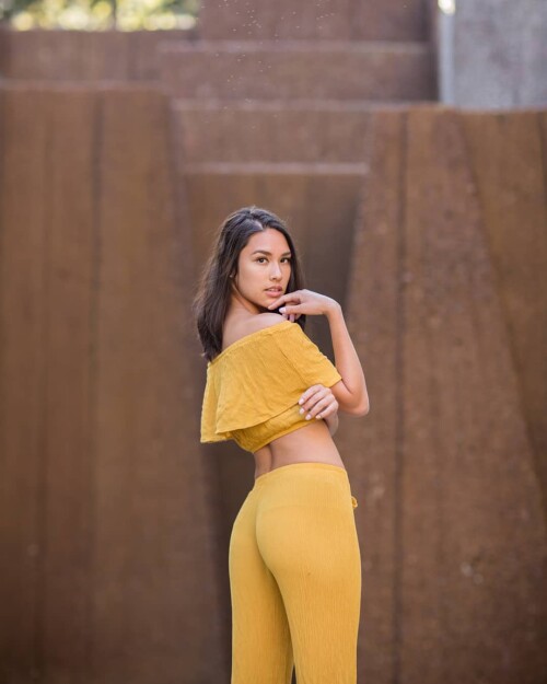 2141024355642505822537285e44bd1b868