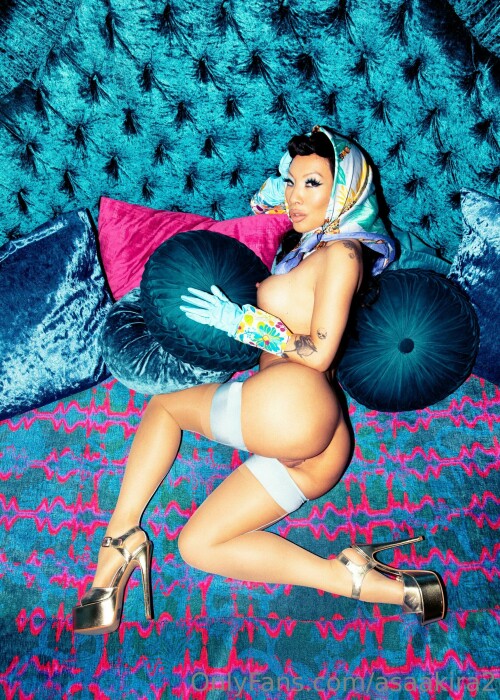 2143x3000 64515e16abb01541f8a04f934305bba2