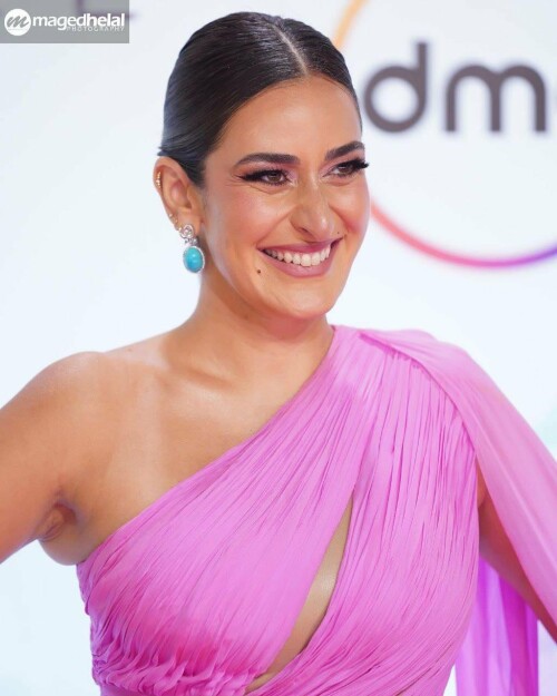 2146C18A FBA0 4BEC B494 E1B7D2DBD1A4