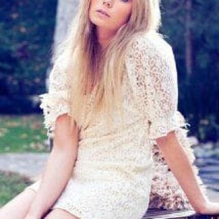 214full-abby-pivaronas_2