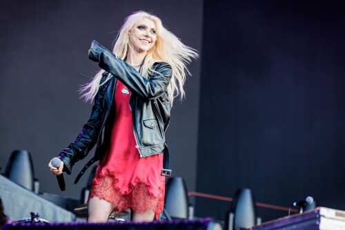 2154675519 s7cf3e6a15b344445