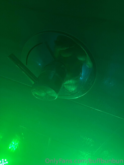 2160x2880 01fa4c755745a61b11195ec446888570