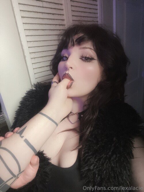 2160x2880 243e6383883a2eec755571765d18ef8c5ad311ca075a56f6