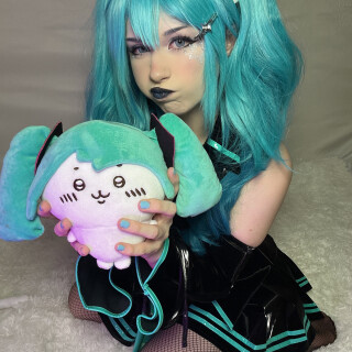 2160x2880_5bb355e955fe61ebca94bc1ca2af8bb00255585ee37061f9