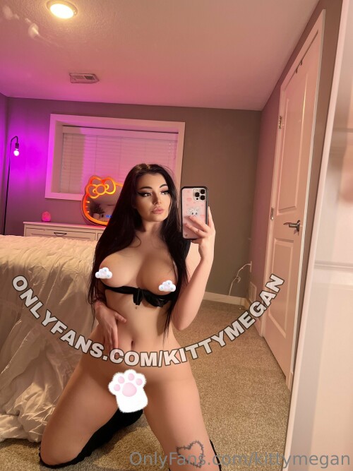 2160x2880 b4d33e85f81ea3f72cac6eb496d92a61