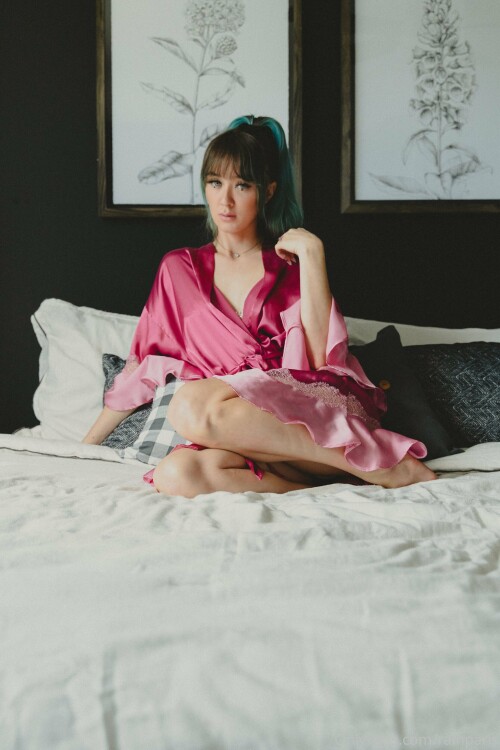 2160x3240 0c05641f7957ce545918a59564514618