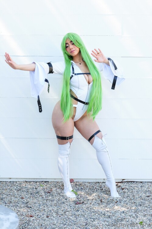 2160x3240 a85ea714f9394c538c9f2d95023d1d5e9933504d9f9573bc