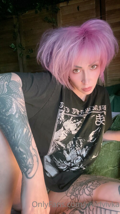 2160x3840 4b4a5257cb5c0bb009621a1ade3ffb0e