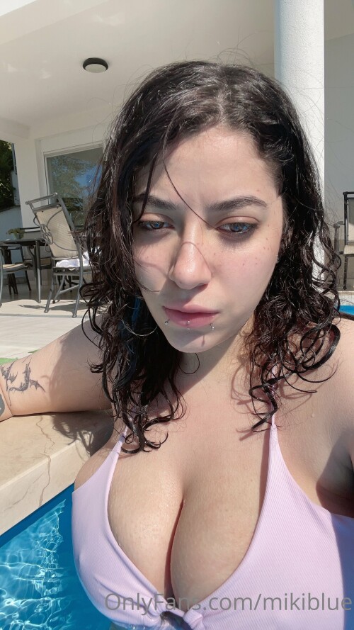 2160x3840 a6b94a5f7125766b465b26ab5e830ec6