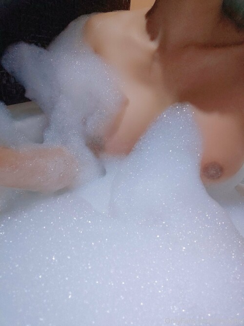 21705815 43b3 417d b05a f90f4025e699