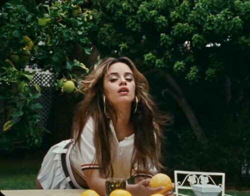 21793D7B F663 4FF4 BE98 57FE93522EFF