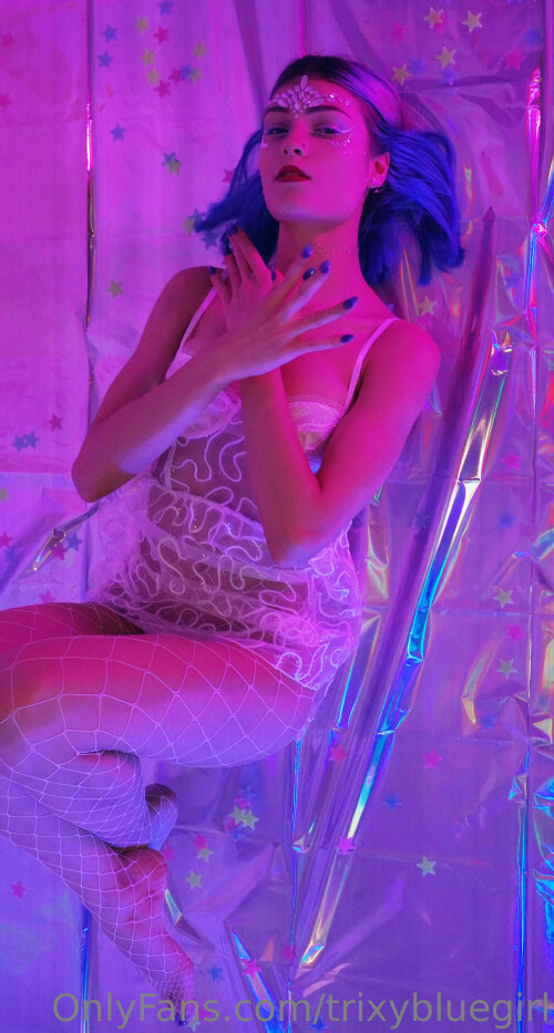 2195x4096 2e8bbb357f892b566a3594bb5415d19c8a0eedc4d8af00c5b1d8fbc6594d98df