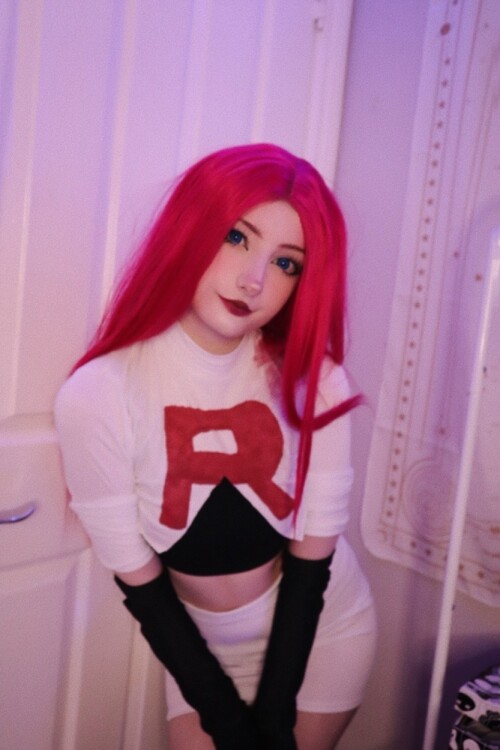 21A9EEFA 173F 4B2F 8A9A BAA84AF431C2