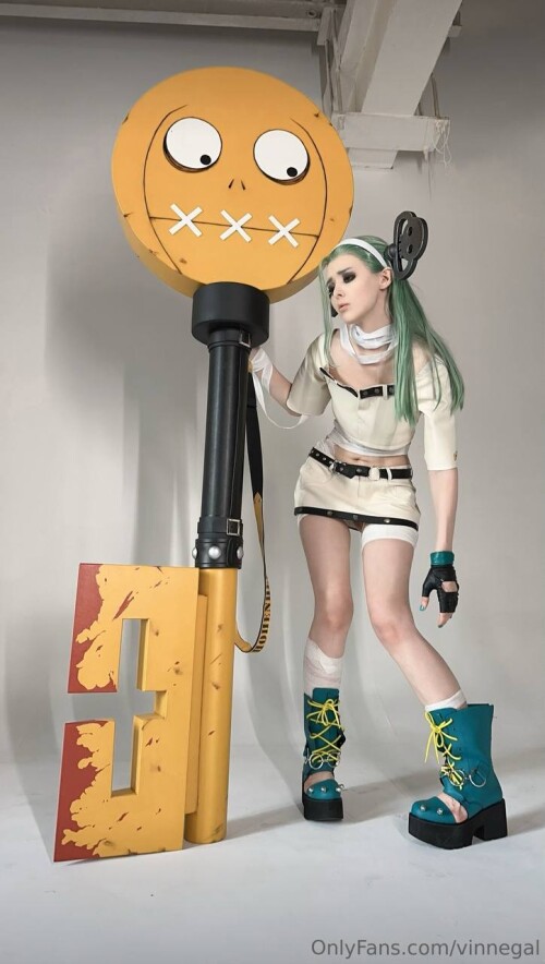 21e2bf5b 747a 4819 9e22 1cffcf396b3d9f3d9b70f3b2518a