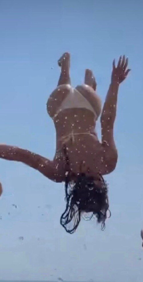 22.08.08c2137ed55f828e19a