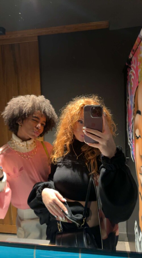 22.12.01b880aa72cd5dc9ad8