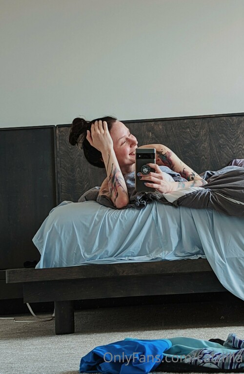 220629 352027146 2504987803