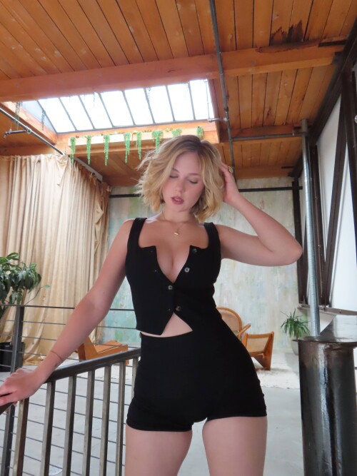 2207daaf 5c64 4977 af88 20fd57b6f8486ff5958380d0d145