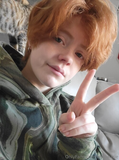 2208x2944 0395fe75f29f91e33e1ca6e6c8a237a19a8182b9490c4b13