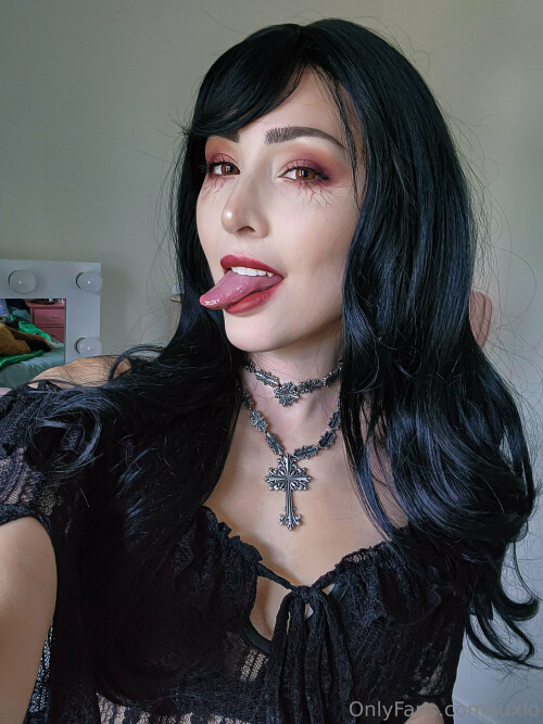 2208x2944 476126012af537155d0497c1e054450e8123df8b52d58b02