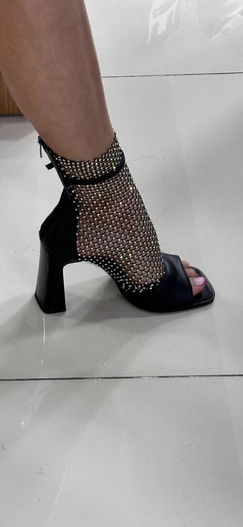 223cdf7f da1d 4559 9efa 13349be6aeb42a1dfc5b9b0df4fd