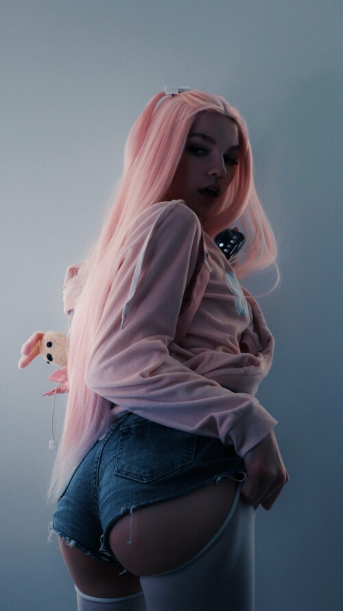 2240x3984 19950912810bacf8fb4622546fcf99b2