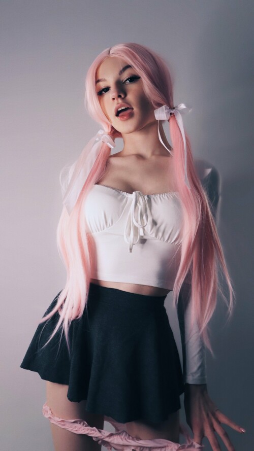 2240x3984 6b58cec1fbb7d0520ebf9d6acd6ffc9f