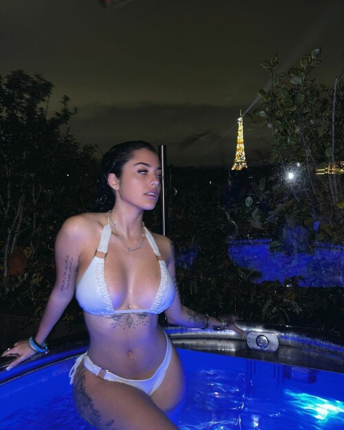 224e87b959b3e85bb515c842681c9c365c6abe6194f1381f