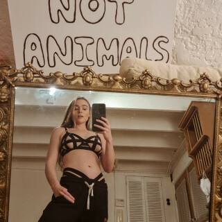 2252x4000_0dcd5b54b0c725d20442221c908d170e