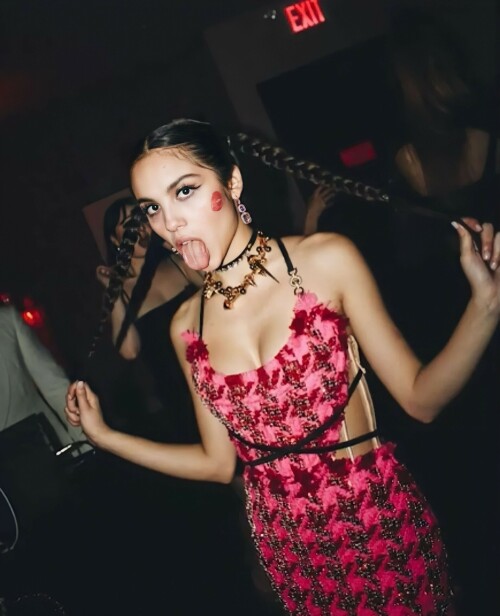 22660AC8 7688 4531 8BC8 AFB240F372CD