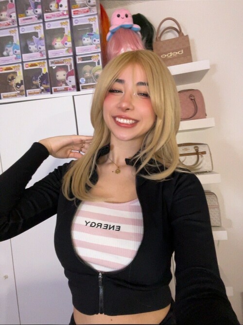 22A22FF6 7A4A 404A 92C3 3E3EE08A0159a7bbf63e77ba6a40