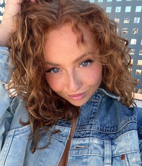 23.04.23dd6e9363db66850e70f7c466358e634e1