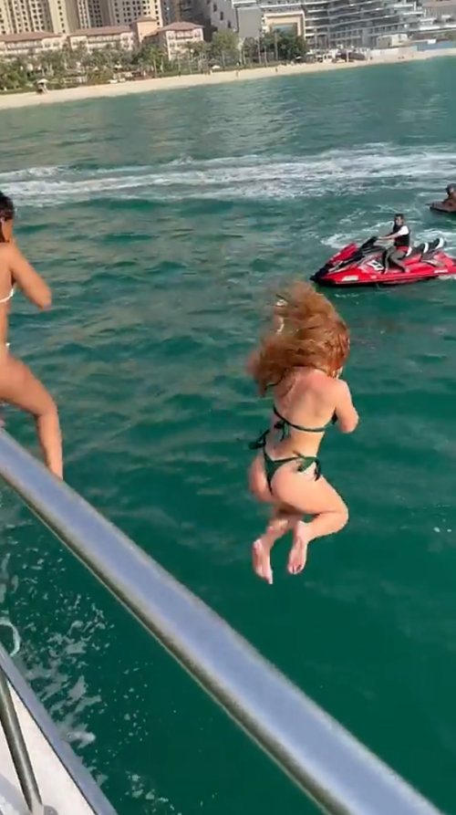 23.06.12Xa34b5562232ea50d4