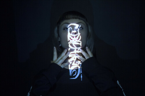 23037264770 5a3b17bb2c h