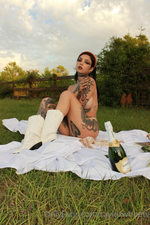 2304x3456 d0e6862672f7f0eb31272d48a6c9b03a