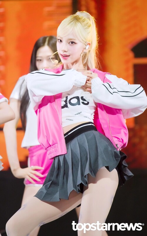 230508 82228170af3ad3823