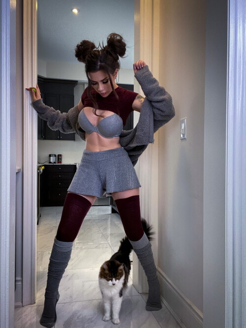 2316x3088 0aff47925bf06cfa8460e8de917fba55faa681ed3519eba9