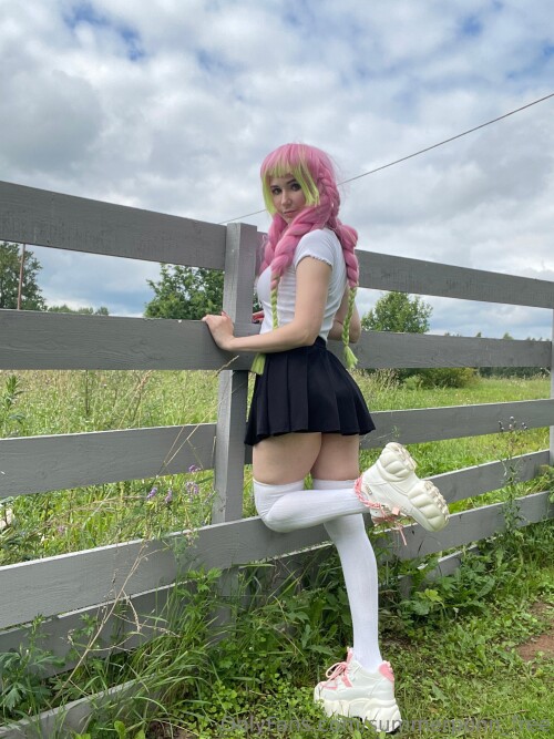 2316x3088 2705449ee5d1ef80d2e55121019f0e3d72ef1eb1e8d749b4