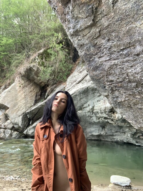 2316x3088 559d3721f1e999937fd374db067920a83d6f07d7bf16fa48