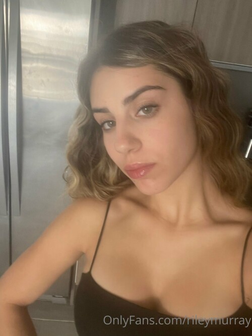 2316x3088 8ec9348f9dda45261099bc311e122d1b