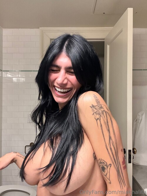 2316x3088 c699c42f1cc0dba4f98f64297180001c2fabb1bda85b69ba