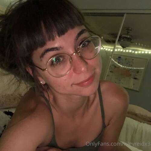 2320x2320 8df5ee9f45417c2f6d6545fe4a722ba7