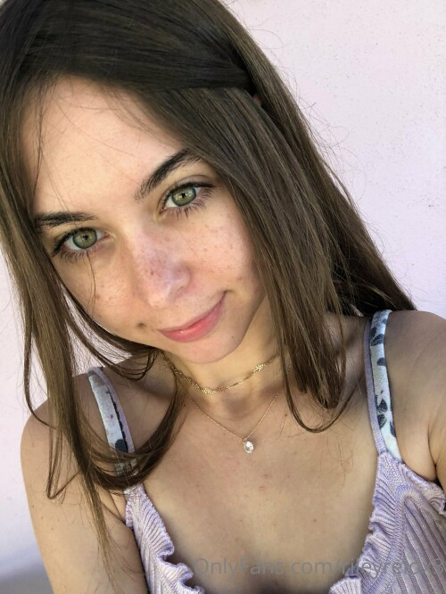 2320x3088 5ec78b0ed131f2de5ab8df7bc6cb4c1b